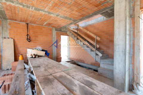 Villa a Taggia, Imperia, Taggia - € 265.000 | Ref: 13964 - foto 8