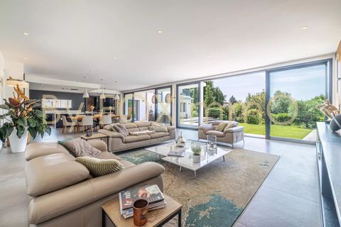 Villa i Biot, Alpes-Maritimes, Biot - € 4.980.000 | Ref: 3703MMASBE - foto 1