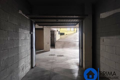 Espai d'estacionament a Terni, Terni, Terni - € 100/mes | Ref: DTI-2010 - foto 2