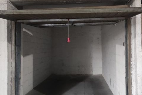 Espai d'estacionament a Terni, Terni, Terni - € 100/mes | Ref: DTI-2010 - foto 7