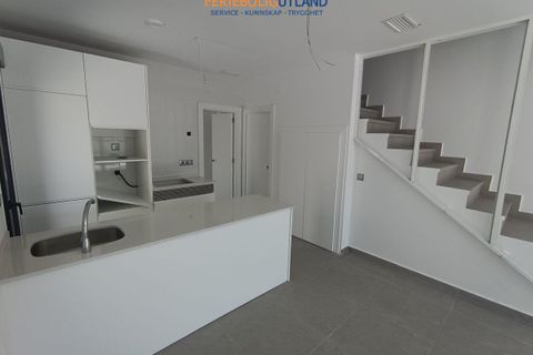 Villa i Daya Nueva, Alicante, Daya Nueva - € 290.000 | Ref: FBU15021 - foto 6