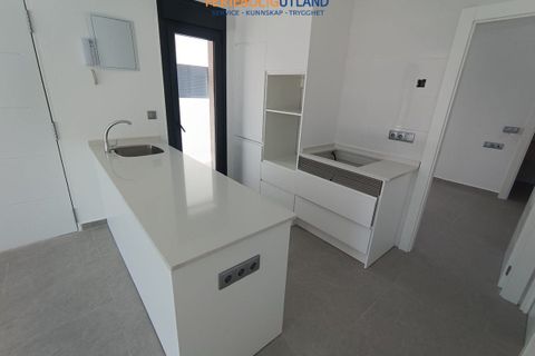 Villa i Daya Nueva, Alicante, Daya Nueva - € 290.000 | Ref: FBU15021 - foto 7