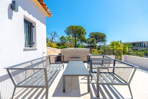 Villa i Sainte-Maxime, Var, Sainte-Maxime - € 2.195.000 | Ref: HH-15787038 - foto 3