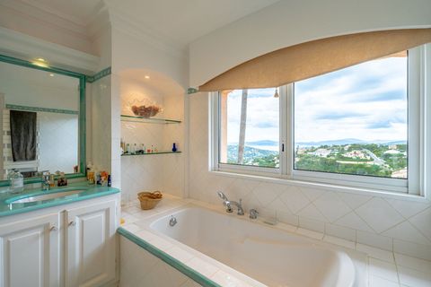Villa i Sainte-Maxime, Var, Sainte-Maxime - € 2.490.000 | Ref: HH-15790163 - foto 6