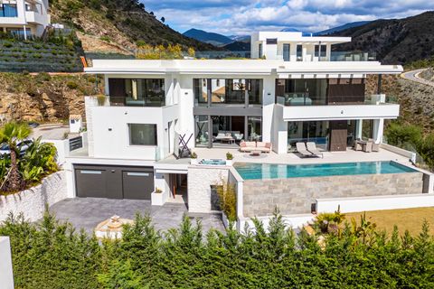 Villa a Benahavis, Malaga, Benahavis - € 4.950.000 | Ref: WB2248 - foto 8