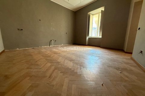 Apartament a Caserta, Caserta, Caserta - € 800/mes | Ref: 2F30 - foto 11