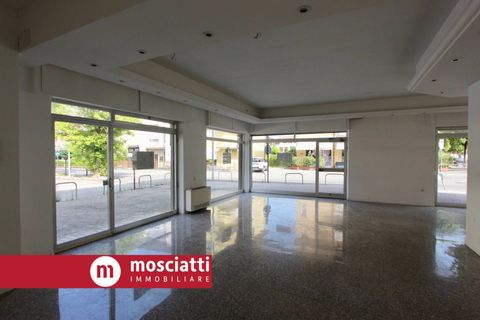 Erhvervsejendom i Matelica, Macerata, Matelica - € 120.000 | Ref: CM/1 - foto 4