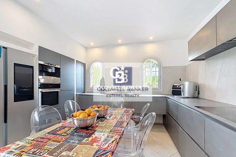 Villa i Saint-Raphaël, Var, Saint-Raphaël - € 1.295.000 | Ref: 85903680 - foto 10