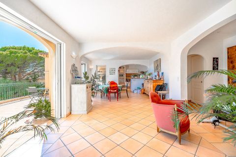 Villa i Sainte-Maxime, Var, Sainte-Maxime - € 2.200.000 | Ref: HH-15139295 - foto 8