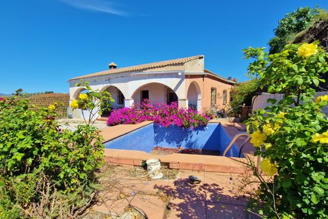 Landejendom i Velez Malaga, Malaga, Velez Malaga - € 310.000 | Ref: AX1386 - foto 1