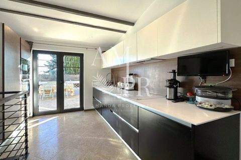 Villa i Antibes, Alpes-Maritimes, Antibes - € 2.680.000 | Ref: 5697V - foto 10