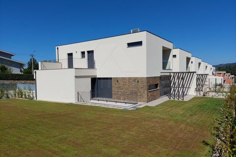 Villa i Braga, Braga, Braga - € 575.000 | Ref: MDS3972 - foto 1