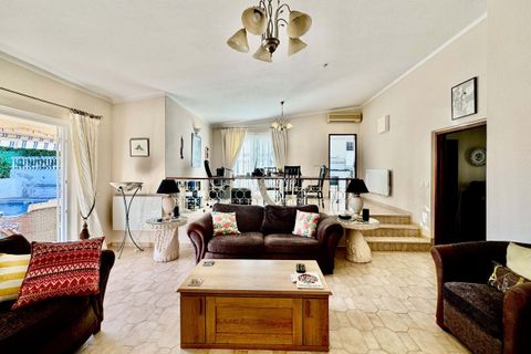 Villa i Albufeira, Faro, Albufeira - € 790.000 | Ref: CNV5624 - foto 10