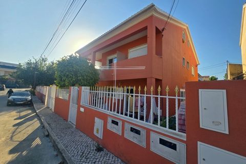Villa i Almada, Setubal, Almada - € 745.000 | Ref: 16833 - foto 1