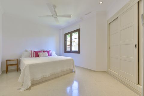 Bungalou a Altea, Alicante, Altea - € 1.500.000 | Ref: 20221117 - foto 14