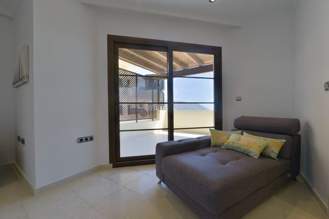 Bungalou a Altea, Alicante, Altea - € 1.500.000 | Ref: 20221117 - foto 19
