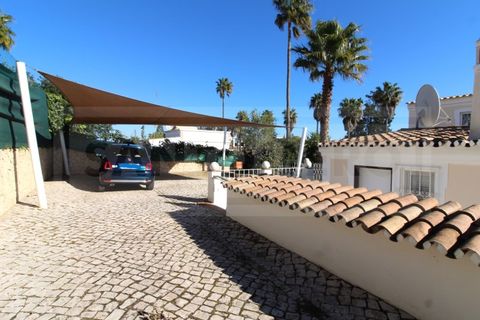 Villa i Guia, Faro, Guia - € 790.000 | Ref: STC2612 - foto 5