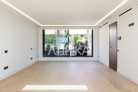 Villa i Barcelona, Barcelona, Barcelona - € 20.000.000 | Ref: 18749 - foto 34