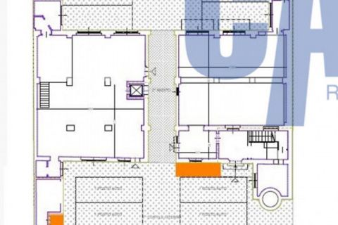 Villa i Milan, Milan, Milan - € 58.333 | Ref: SLAOF001 - foto 23