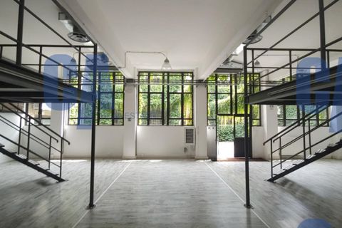 Villa i Milan, Milan, Milan - € 58.333 | Ref: SLAOF001 - foto 1