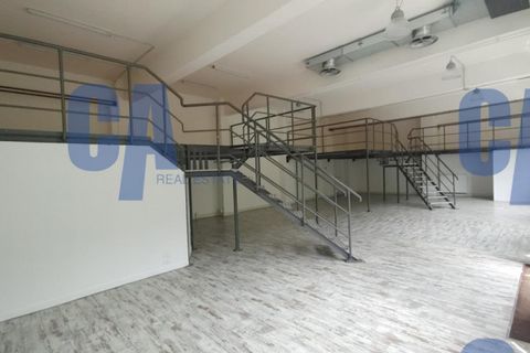 Villa i Milan, Milan, Milan - € 58.333 | Ref: SLAOF001 - foto 6