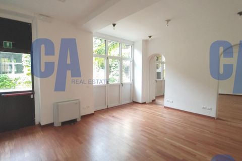 Villa i Milan, Milan, Milan - € 58.333 | Ref: SLAOF001 - foto 17