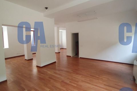 Villa i Milan, Milan, Milan - € 58.333 | Ref: SLAOF001 - foto 20