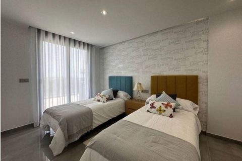 Villa i Torrevieja, Alicante, Torrevieja - € 670.000 | Ref: AM-01890/8919 - foto 10