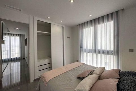 Villa i Torrevieja, Alicante, Torrevieja - € 670.000 | Ref: AM-01890/8919 - foto 11