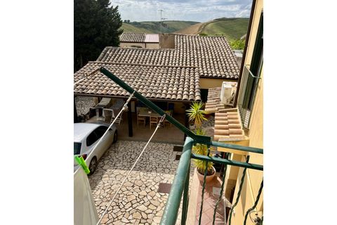 Villa a Caltanissetta, Caltanissetta, Caltanissetta - € 115.000 | Ref: 1841122 - foto 8