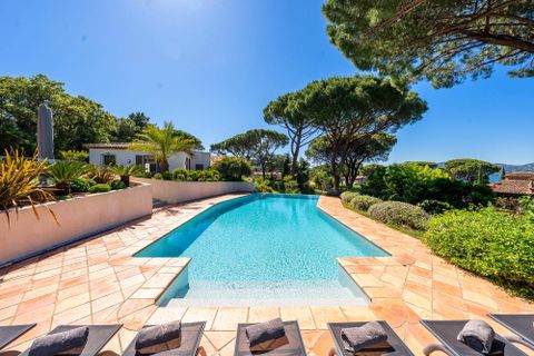 Villa i Saint-Tropez, Var, Saint-Tropez - € 7.000.000 | Ref: VM325-AGENCEDESINVESTISSEURS - foto 5