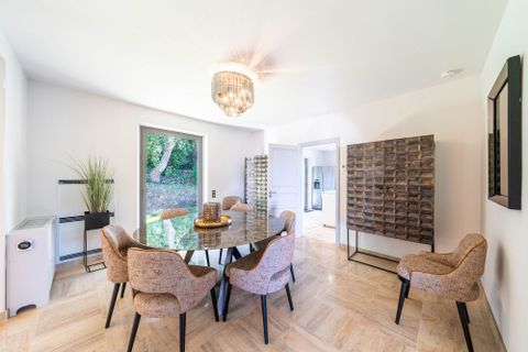 Villa i Saint-Tropez, Var, Saint-Tropez - € 7.000.000 | Ref: VM325-AGENCEDESINVESTISSEURS - foto 14