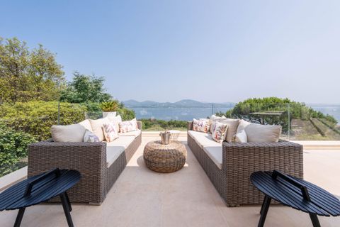 Villa i Saint-Tropez, Var, Saint-Tropez - € 12.000.000 | Ref: VM327-AGENCEDESINVESTISSEURS - foto 18