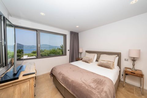 Villa i Saint-Tropez, Var, Saint-Tropez - € 12.000.000 | Ref: VM327-AGENCEDESINVESTISSEURS - foto 32