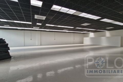 L'establiment comercial a Sona, Verona, Sona - € 3.500/mes | Ref: ABE-3516 - foto 6