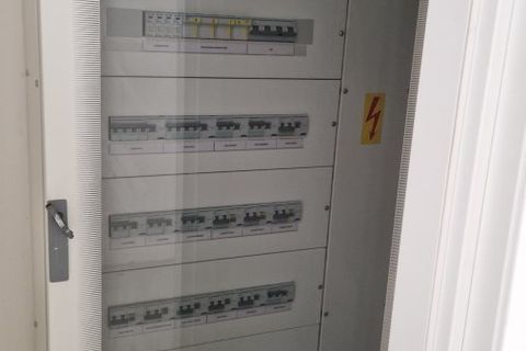 L'establiment comercial a Sona, Verona, Sona - € 3.500/mes | Ref: ABE-3516 - foto 17