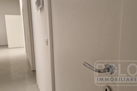 L'establiment comercial a Sona, Verona, Sona - € 3.500/mes | Ref: ABE-3516 - foto 18