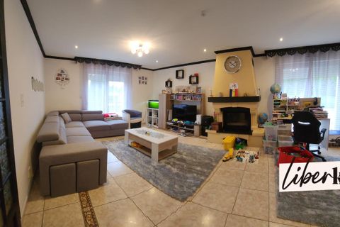 Villa a Le Mene, Cotes-d'Armor, Le Mene - € 220.000 | Ref: DOM19757 - foto 5