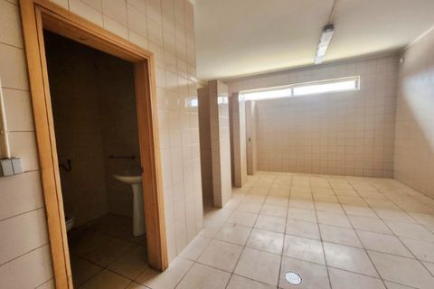 L'establiment comercial a Amarante, Porto, Amarante - € 4.000/mes | Ref: RO2575 - foto 9