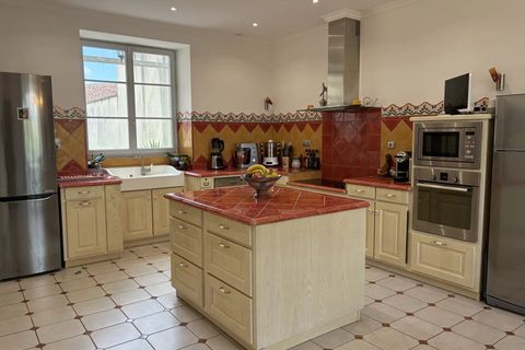 Villa a Saint-Savin, Vienne, Saint-Savin - € 402.800 | Ref: BVI80137 - foto 4