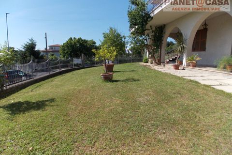 Villa i Spinetoli, Ascoli Piceno, Spinetoli - € 345.000 | Ref: VS2706 - foto 3