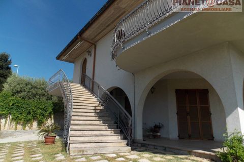 Villa i Spinetoli, Ascoli Piceno, Spinetoli - € 345.000 | Ref: VS2706 - foto 35