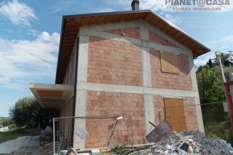 Villa a Colli del Tronto, Ascoli Piceno, Colli del Tronto - € 350.000 | Ref: VM2707 - foto 4