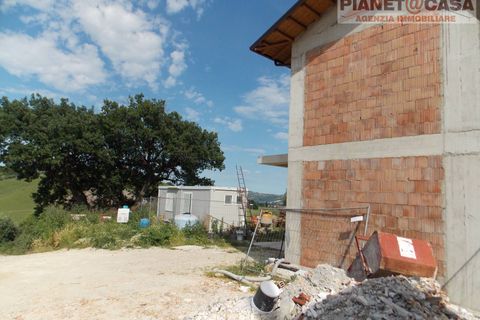 Villa a Colli del Tronto, Ascoli Piceno, Colli del Tronto - € 350.000 | Ref: VM2707 - foto 11