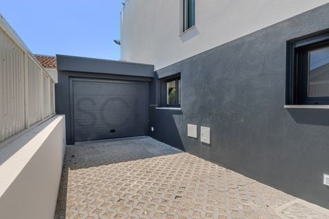 Villa i Almada, Setubal, Almada - € 925.000 | Ref: 10385 - foto 8