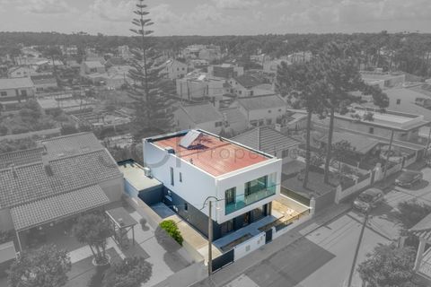 Villa i Almada, Setubal, Almada - € 925.000 | Ref: 10385 - foto 49