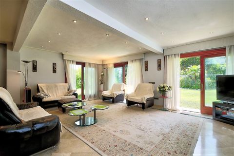 Villa i Marbella, Malaga, Marbella - € 2.400.000 | Ref: SPP3979624-FO - foto 15