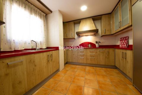 Villa a Estepona, Malaga, Estepona - € 995.000 | Ref: SPP3975967-FOAF - foto 13