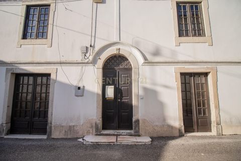 Villa i Abrunheira, Lisbon, Abrunheira - € 175.000 | Ref: C0372-01267 - foto 2