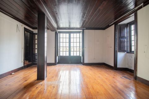 Villa i Abrunheira, Lisbon, Abrunheira - € 175.000 | Ref: C0372-01267 - foto 4